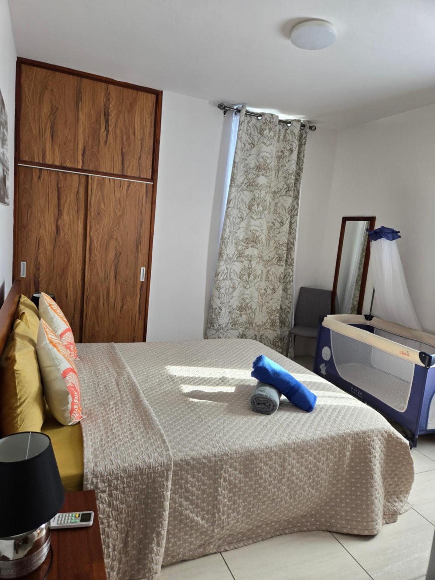 Modern And Cosy Condo: Westwood Apartments Flic-en-Flacq Dış mekan fotoğraf